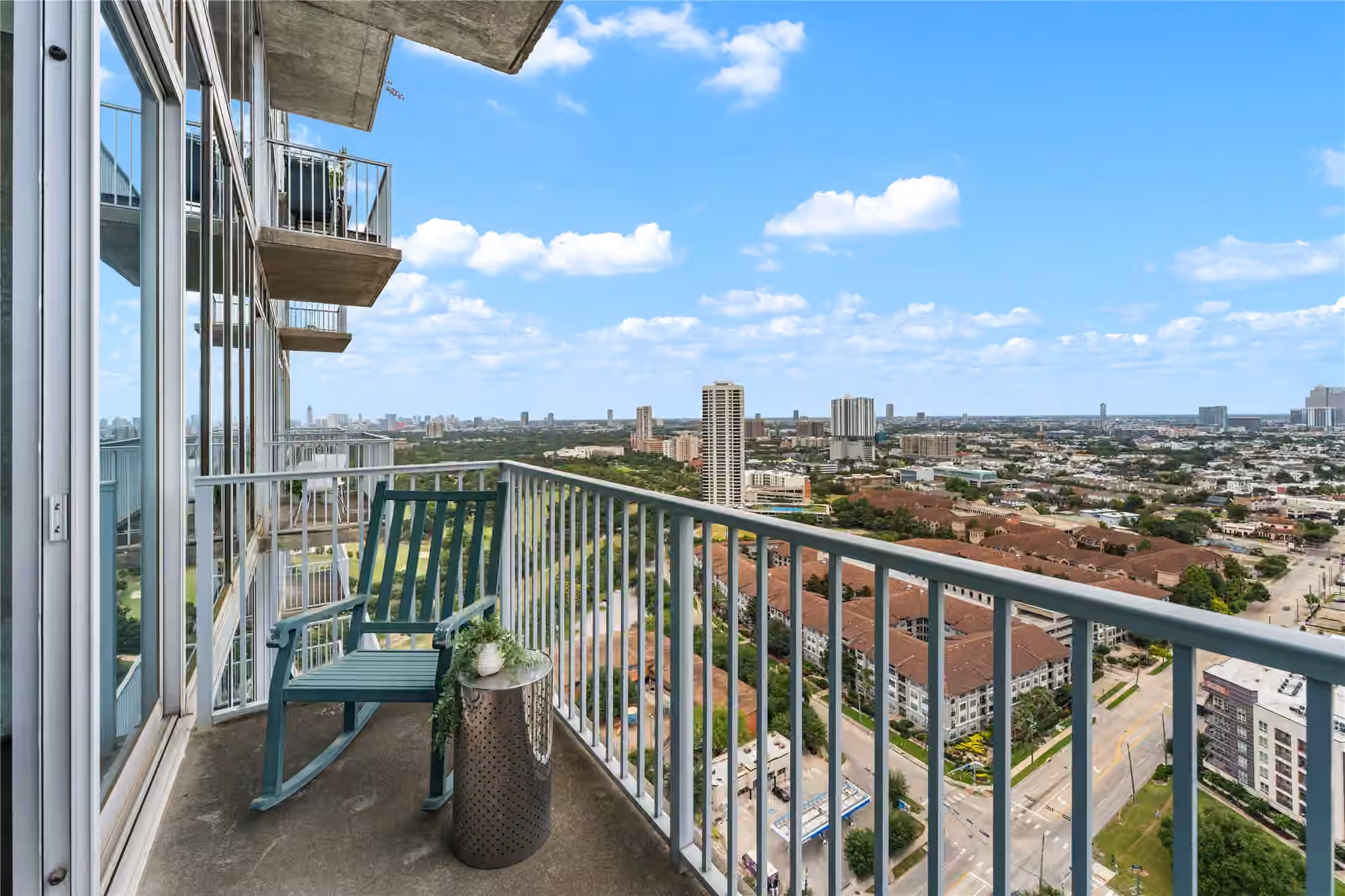 Photo 4 of 5925 Almeda Road 12711, Houston, TX