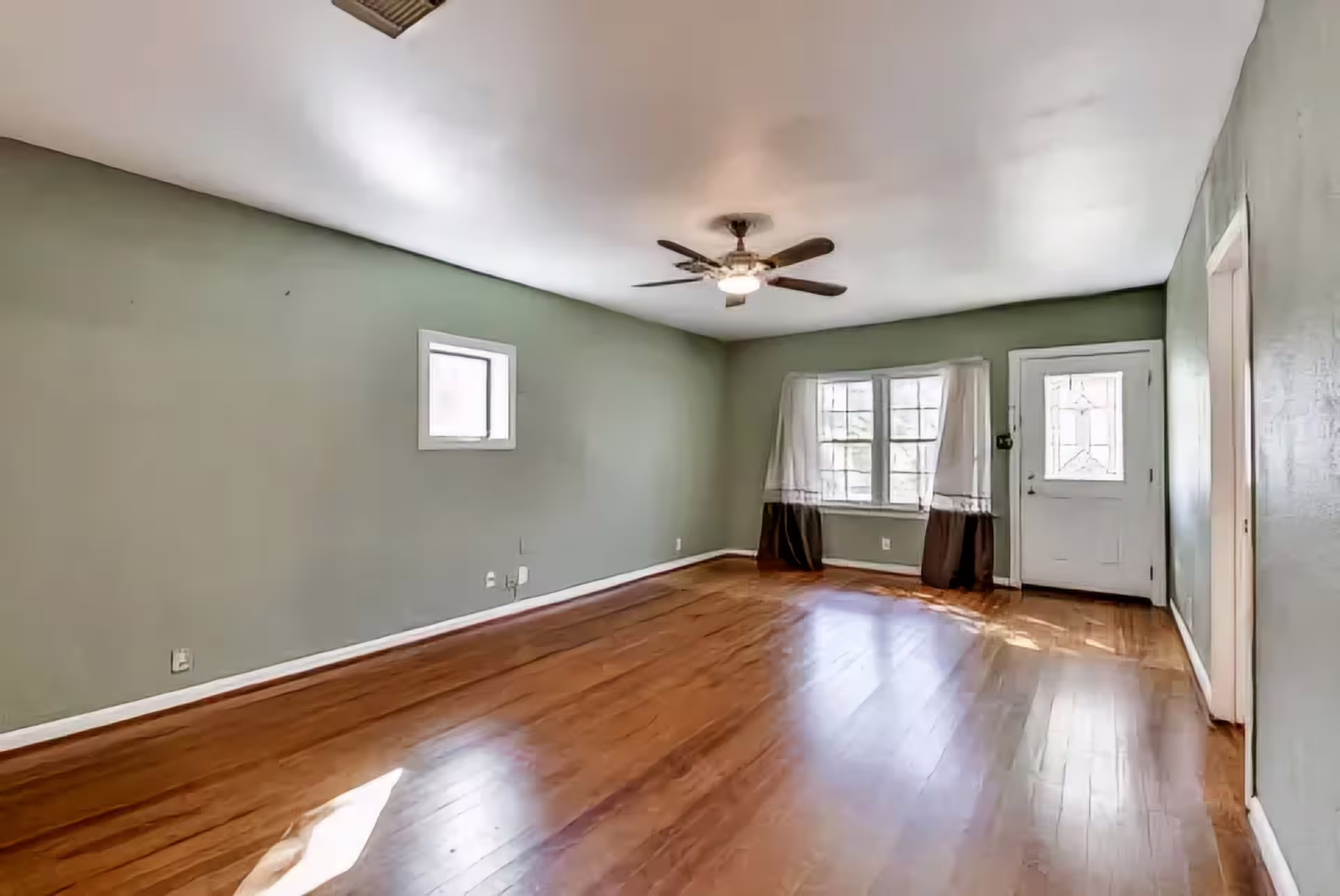 Photo 7 of 212 Danna Lane, Houston, TX