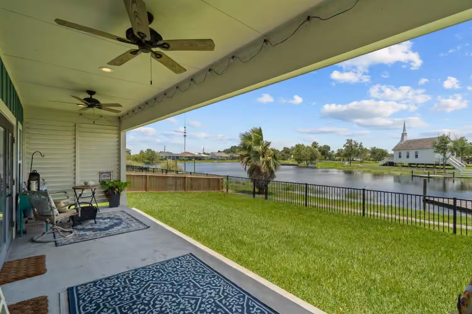 Photo of 639 29th Street, San Leon, TX