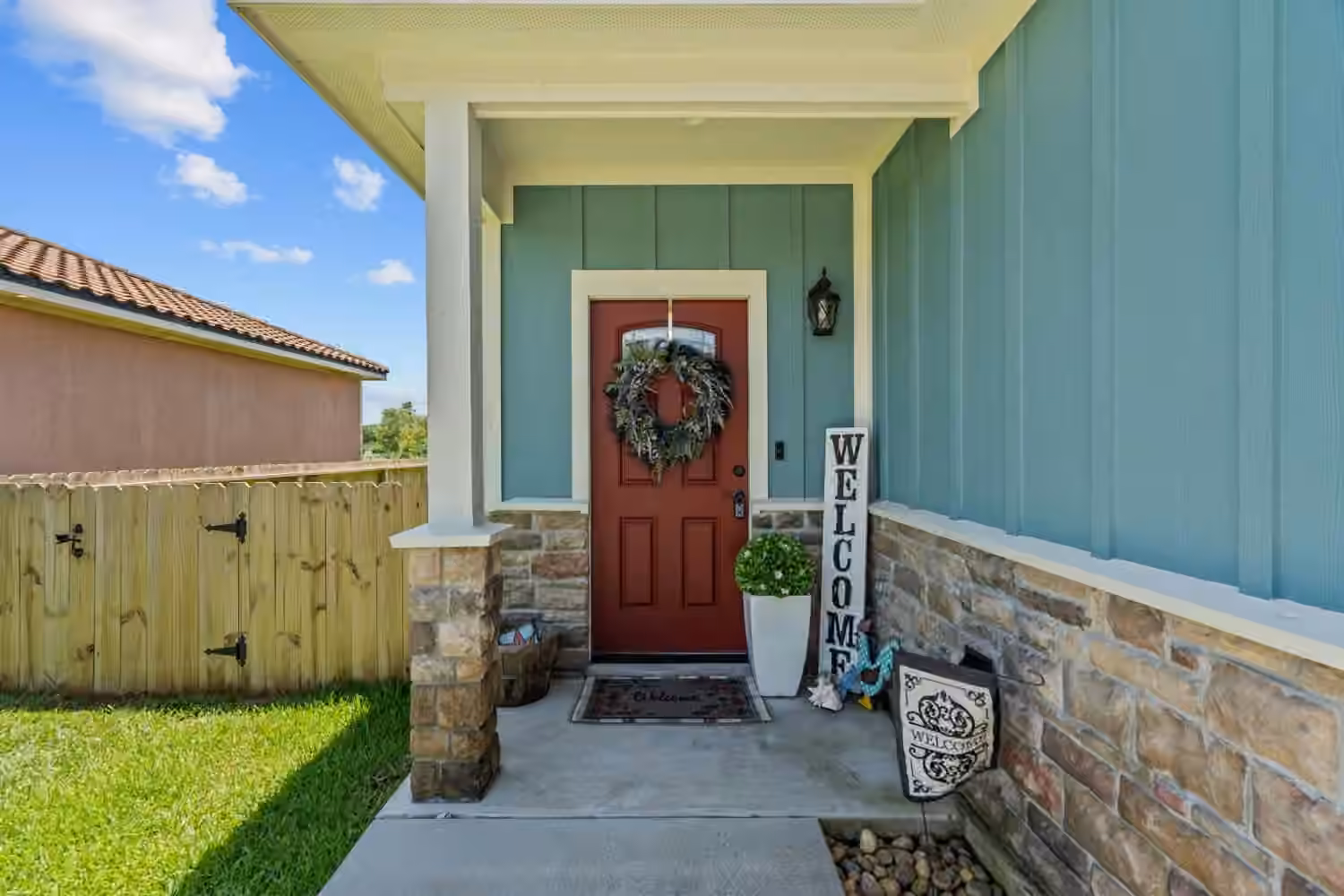 Photo 4 of 639 29th Street, San Leon, TX