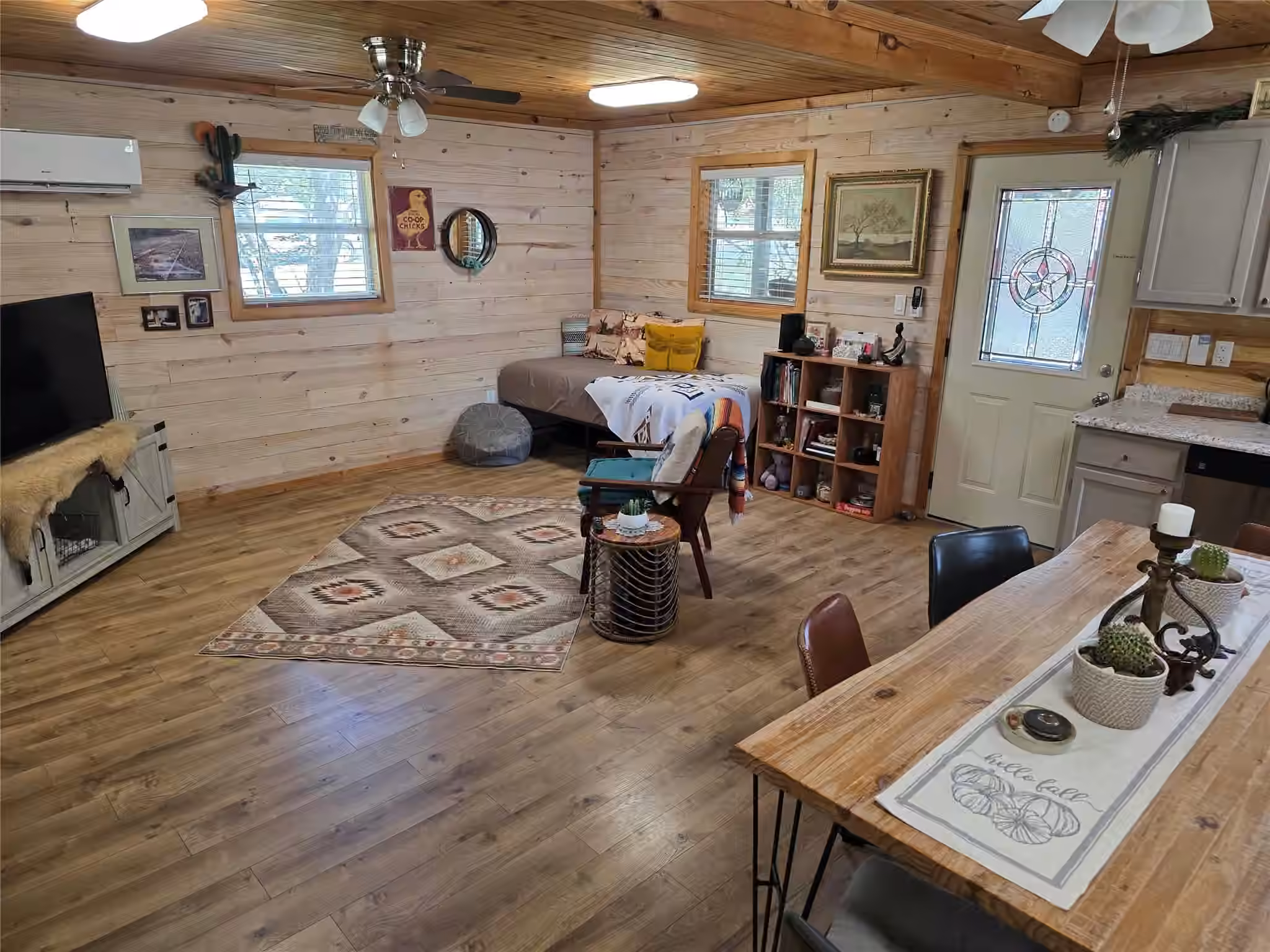 Photo 6 of 530 Kingwood Drive, Trinity, TX