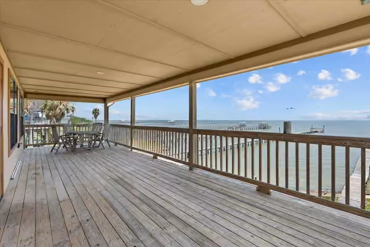 Photo 7 of 5212 Bayside Drive, Baytown, TX