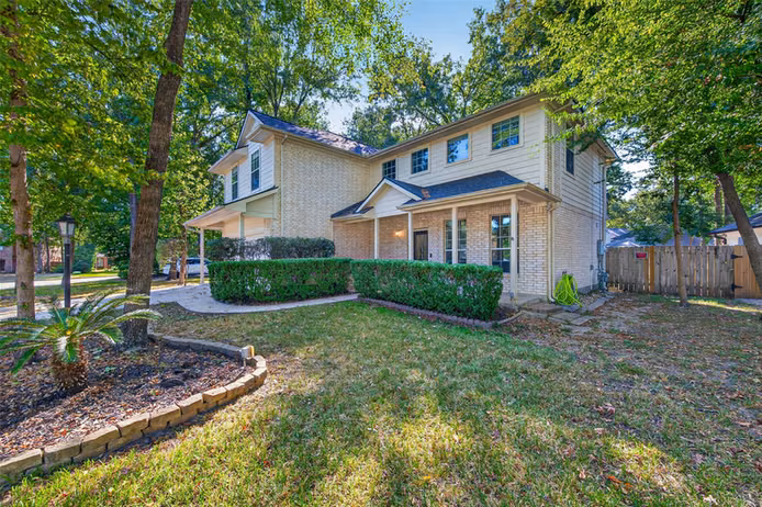 Photo 3 of 66 N Delta Mill Circle, Conroe, TX