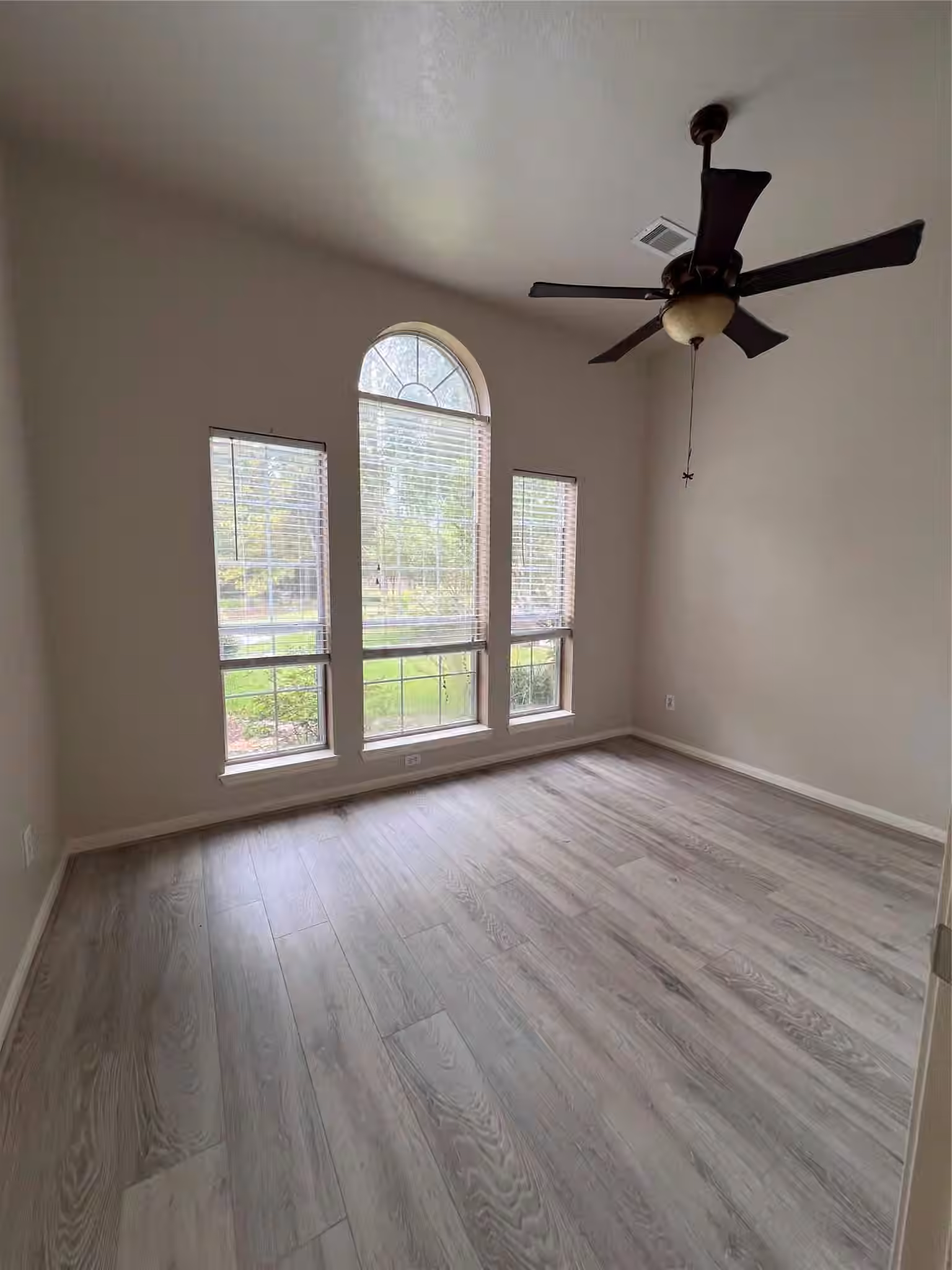 Photo 6 of 20707 Redbud Trail, Humble, TX