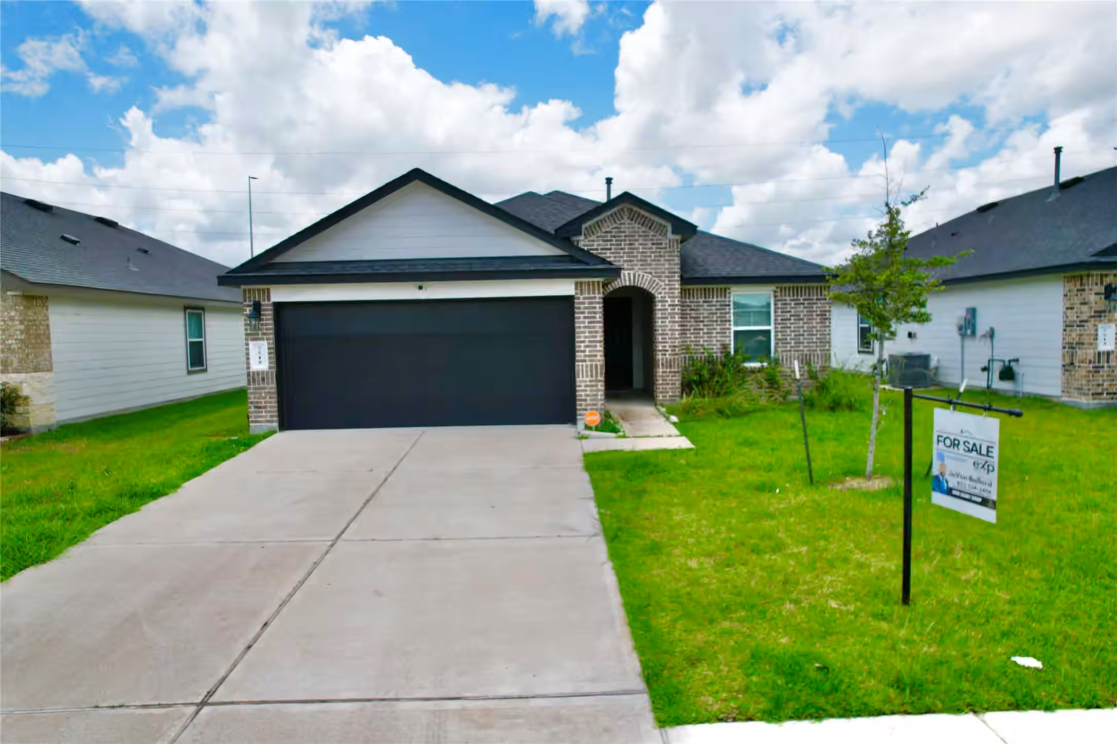 Photo of 7518 Cynomys Court, Rosharon, TX 77583