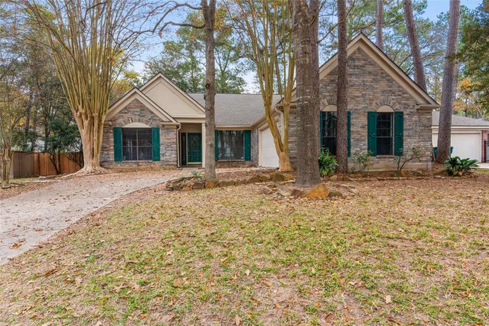 Photo 2 of 10 White Fawn Drive, Spring, TX