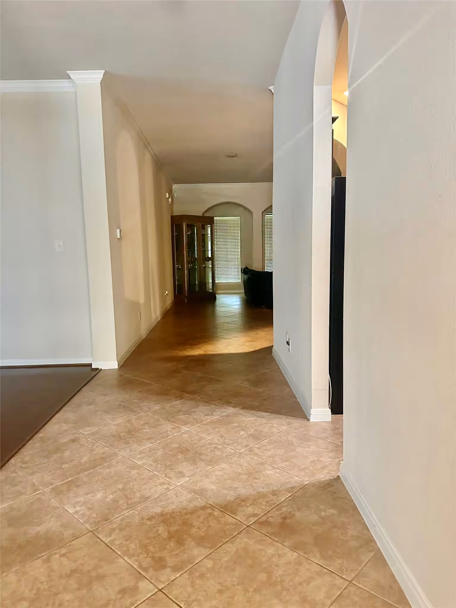 Photo 3 of 15923 Maple Shores Drive, Houston, TX