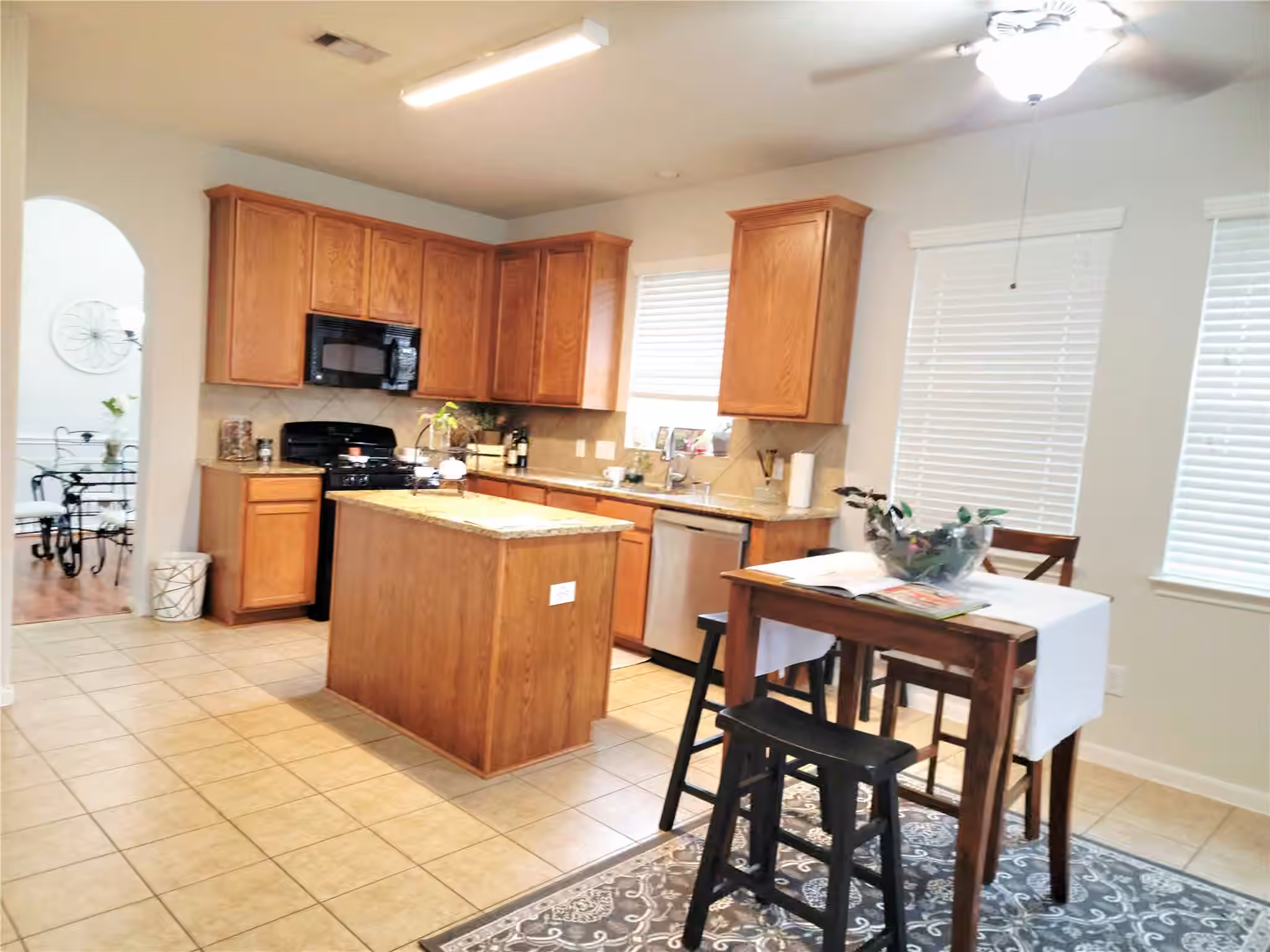 Photo 4 of 8811 Henrico Lane, Rosenberg, TX 77469