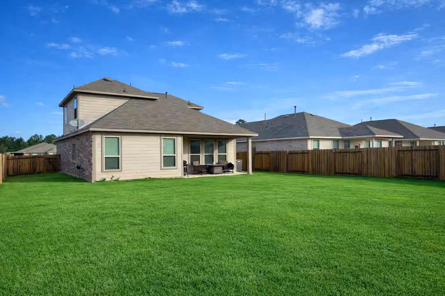Photo 2 of 26016 BABE RUTH DRIVE, Splendora, TX