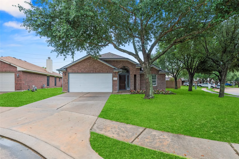 Photo 2 of 17211 Timber Cliff Court, Cypress, TX