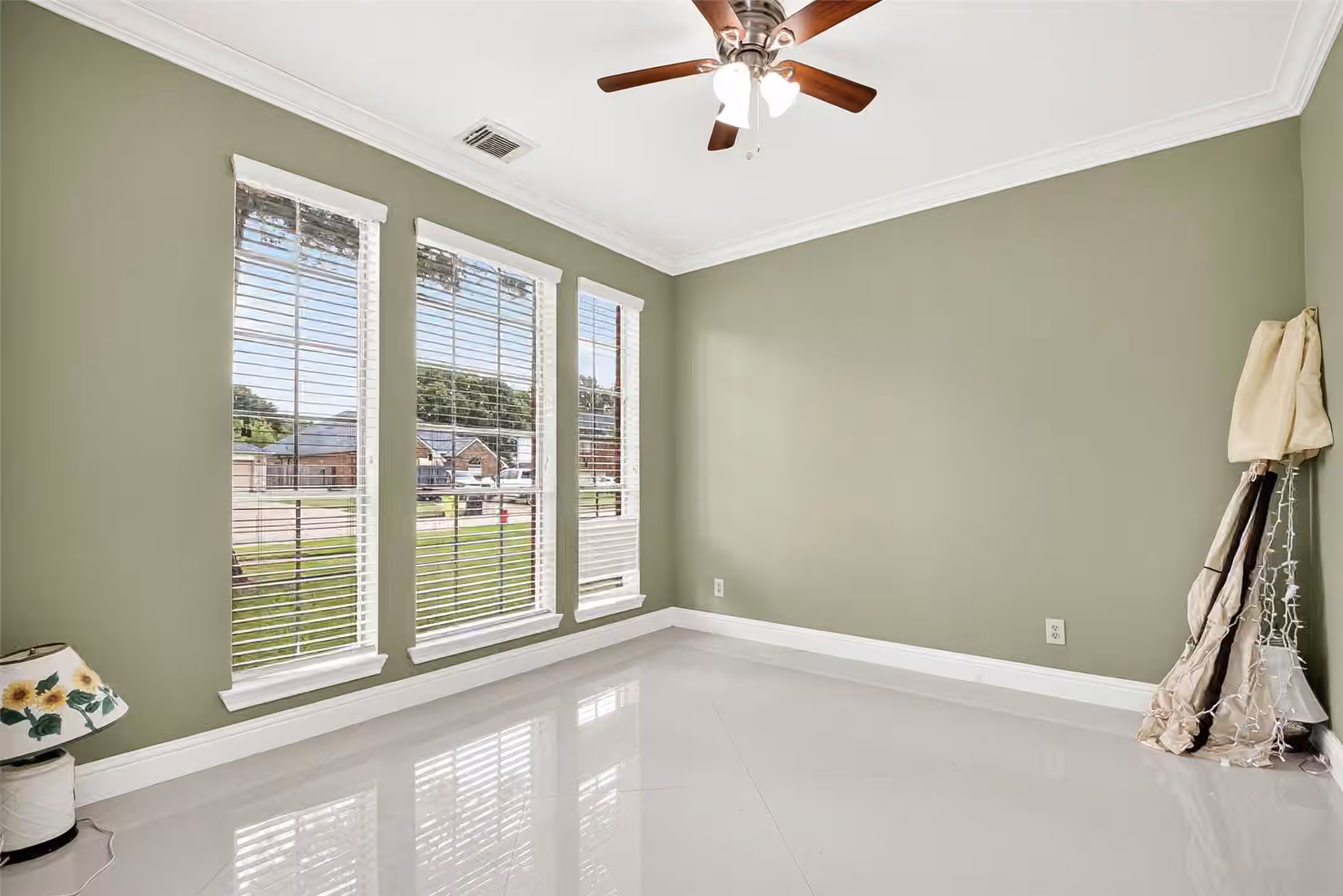 Photo 7 of 17639 Glenmark Drive, Houston, TX