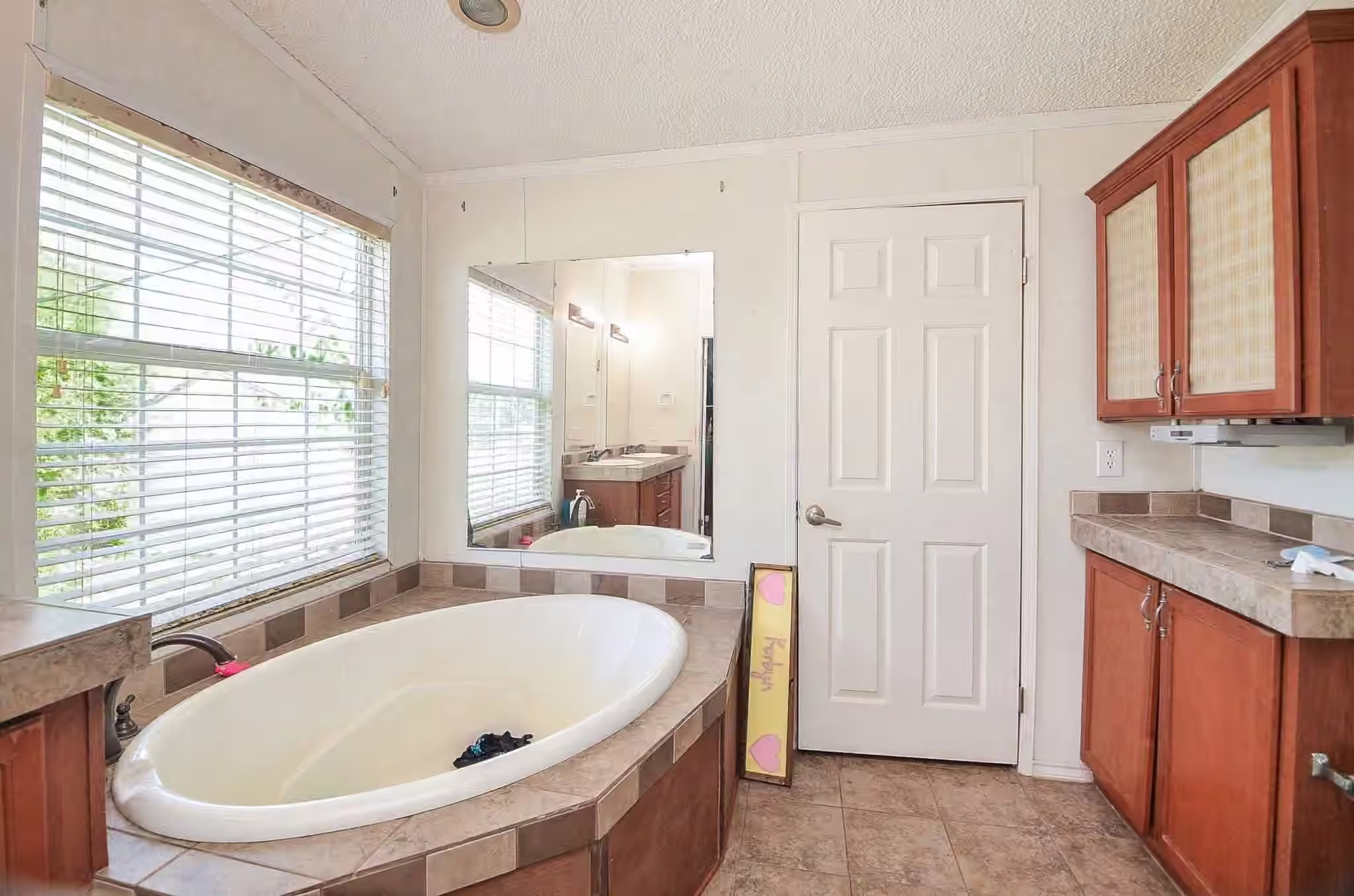 Photo 6 of 238 Boone Circle, East Bernard, TX