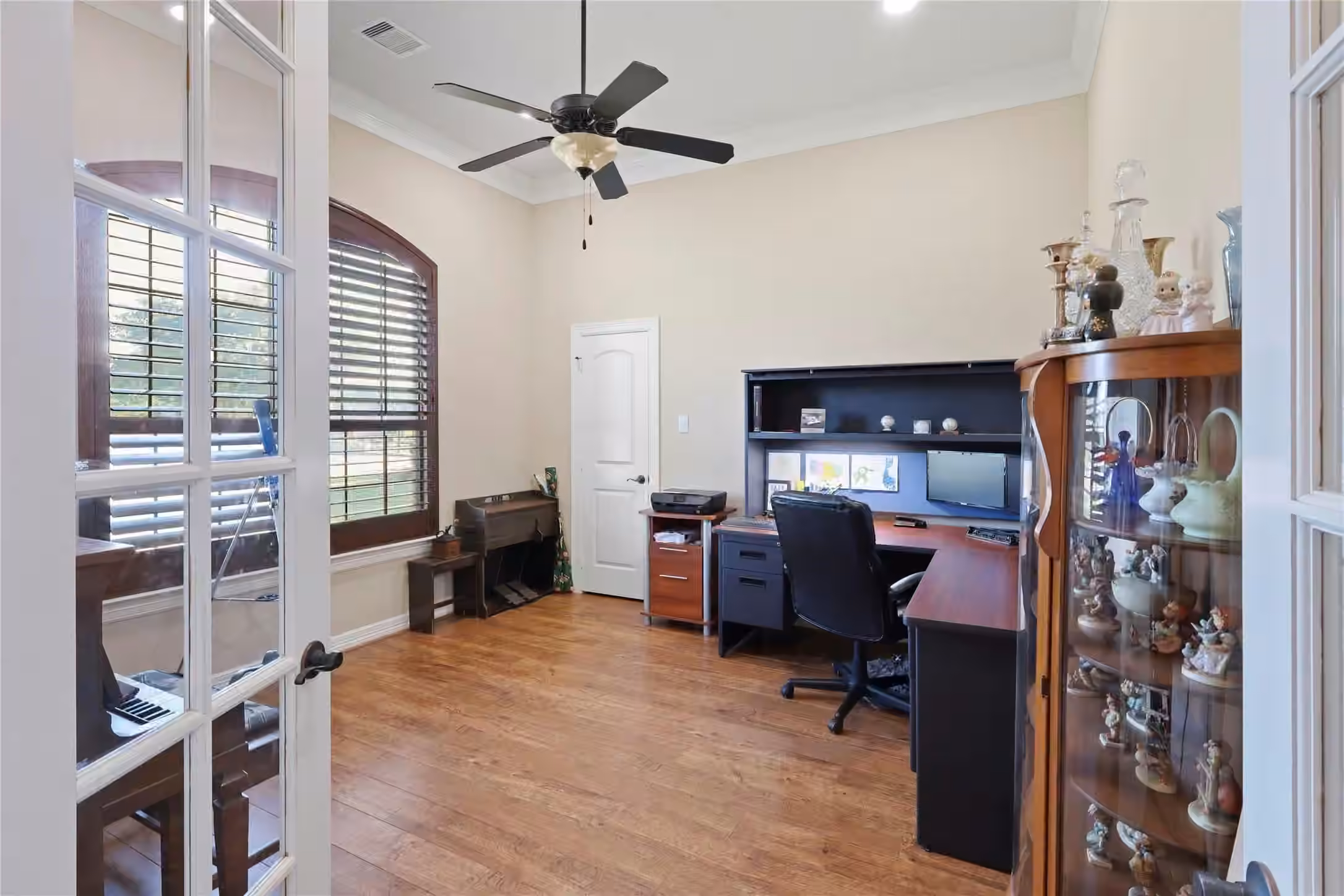 Photo 6 of 6311 Redfish Reef Drive, Beach City, TX