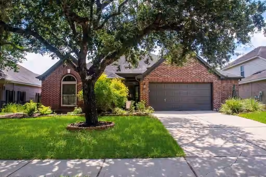 Photo 2 of 2306 Coleridge Court, Richmond, TX 77469