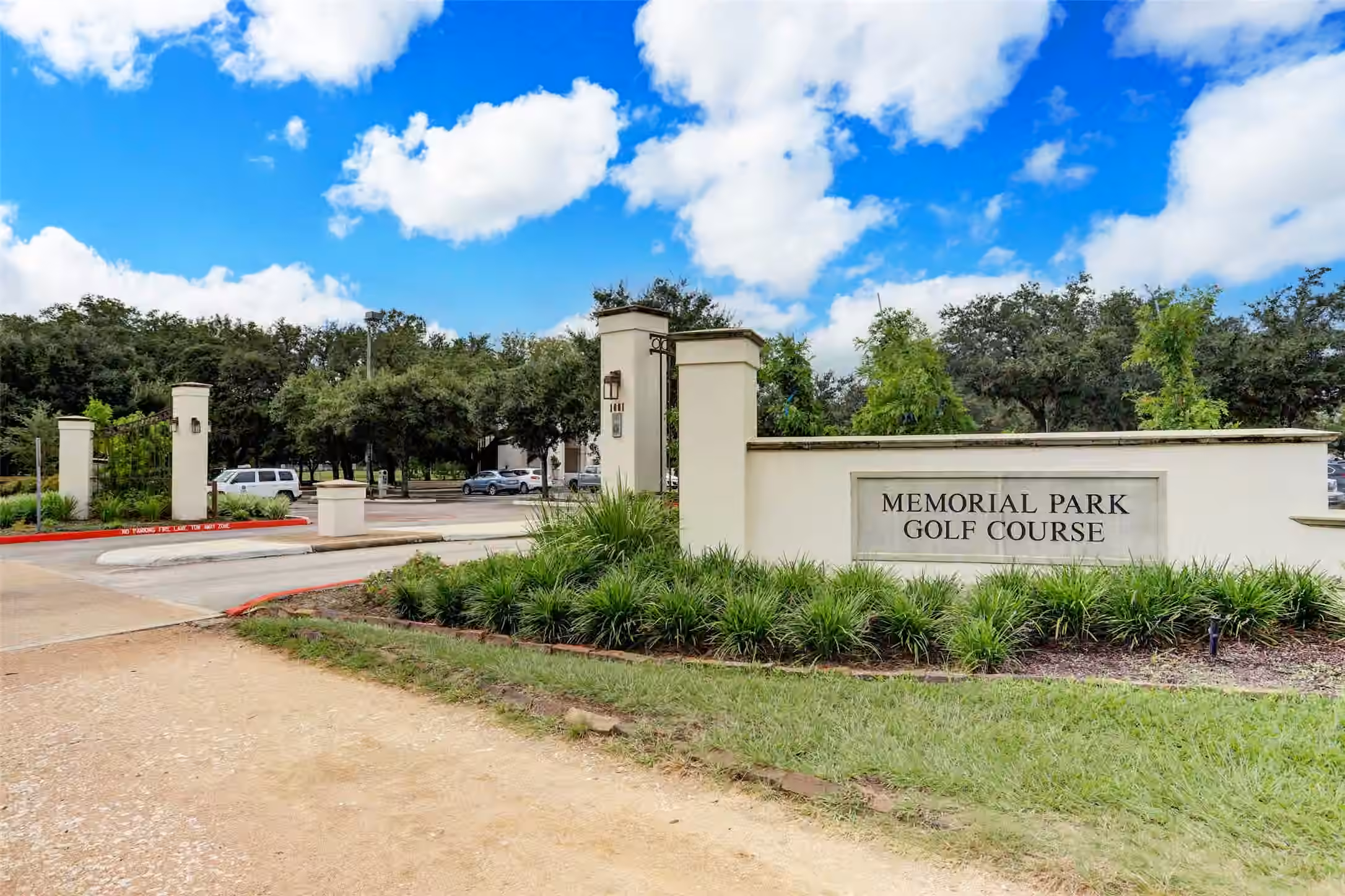 Photo 3 of 7330 Dearborn Street, Houston, TX