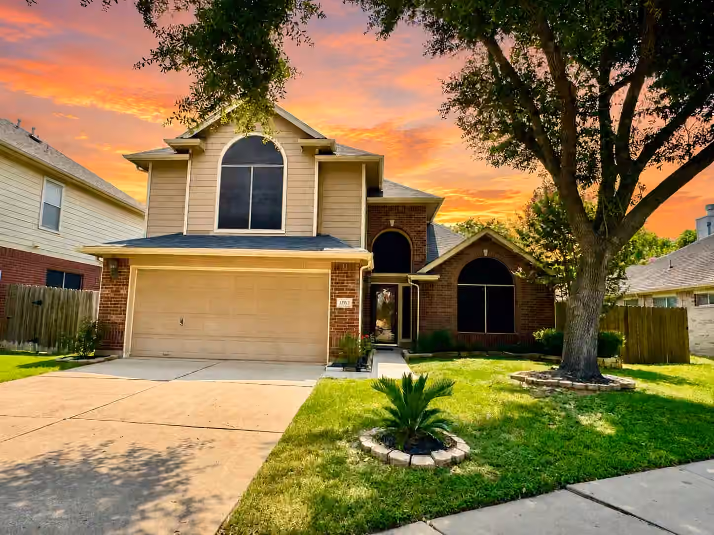 Photo 2 of 12935 Stratford Mill Lane, Sugar Land, TX