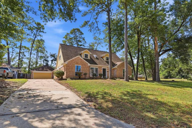 Photo of 1115 Tigris Lane, Houston, TX