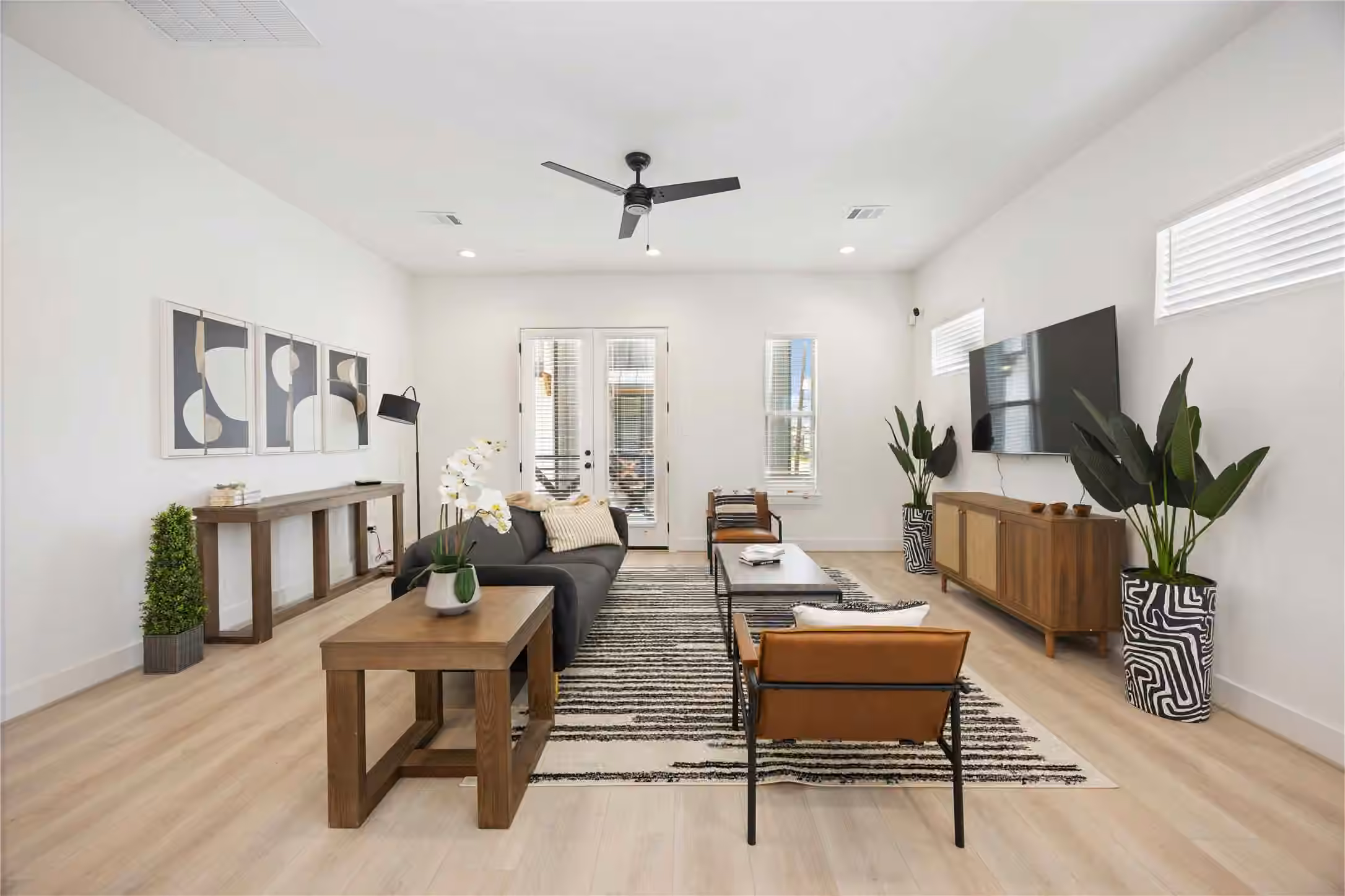 Photo 5 of 7807 Amelia Road A, Houston, TX