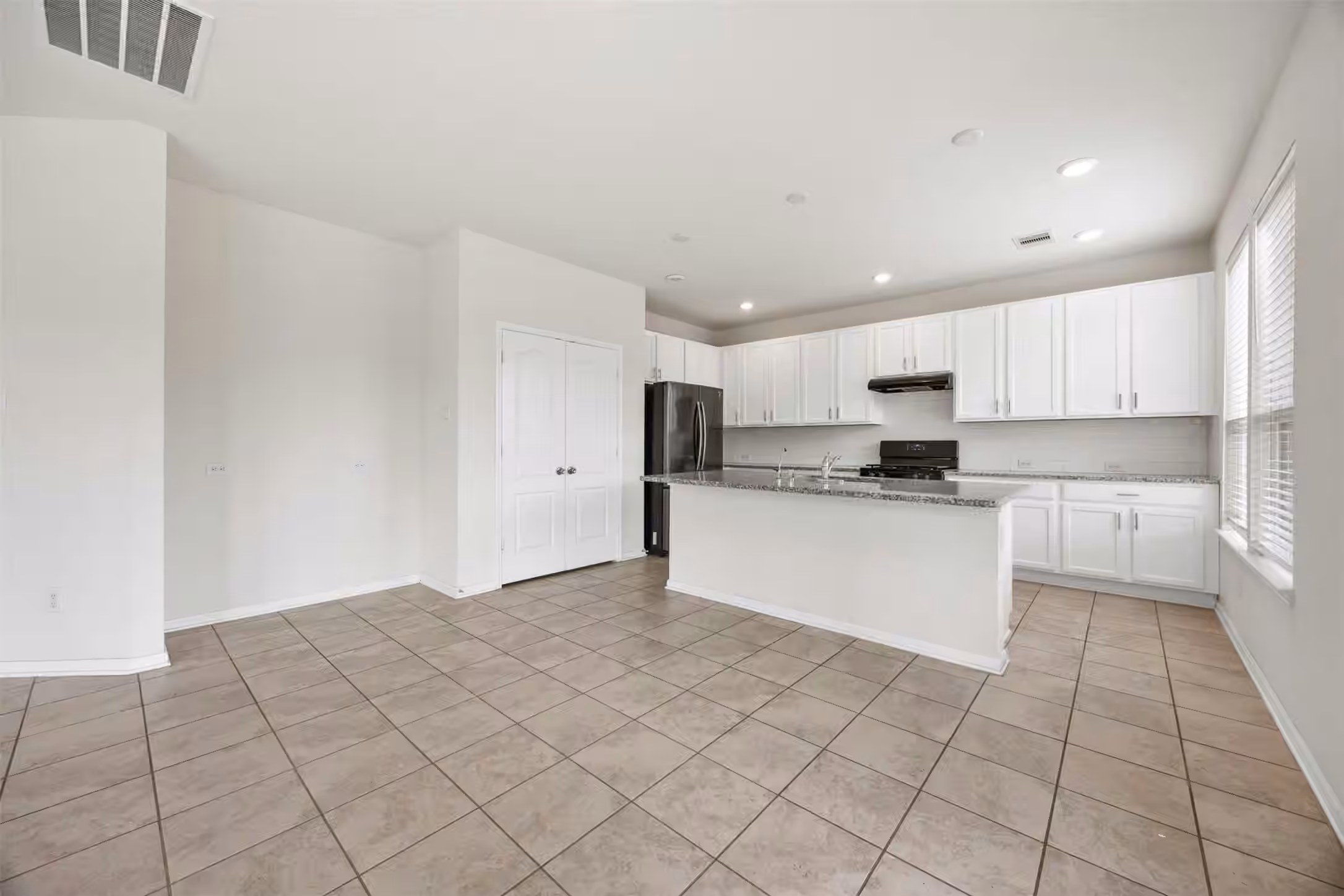 Photo 6 of 28539 Willow Orchard Lane, Katy, TX