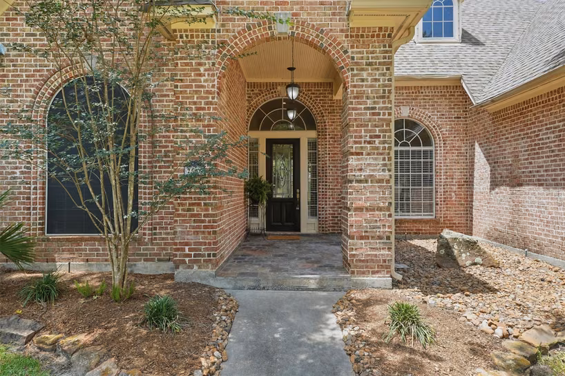 Photo 3 of 2506 Fall Orchard Court, Kingwood, TX