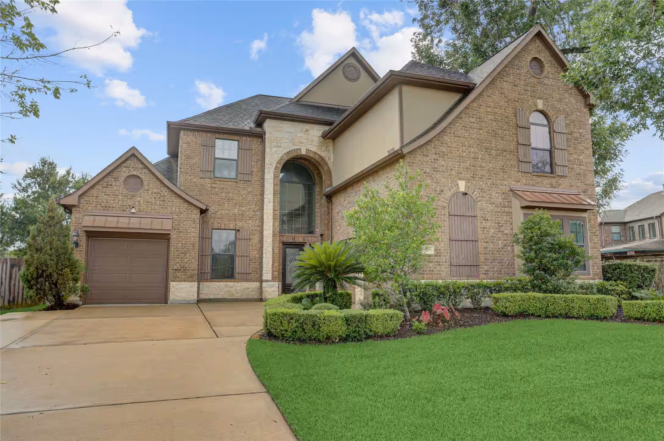 Photo 2 of 7018 Fall Creek Lane, Missouri City, TX