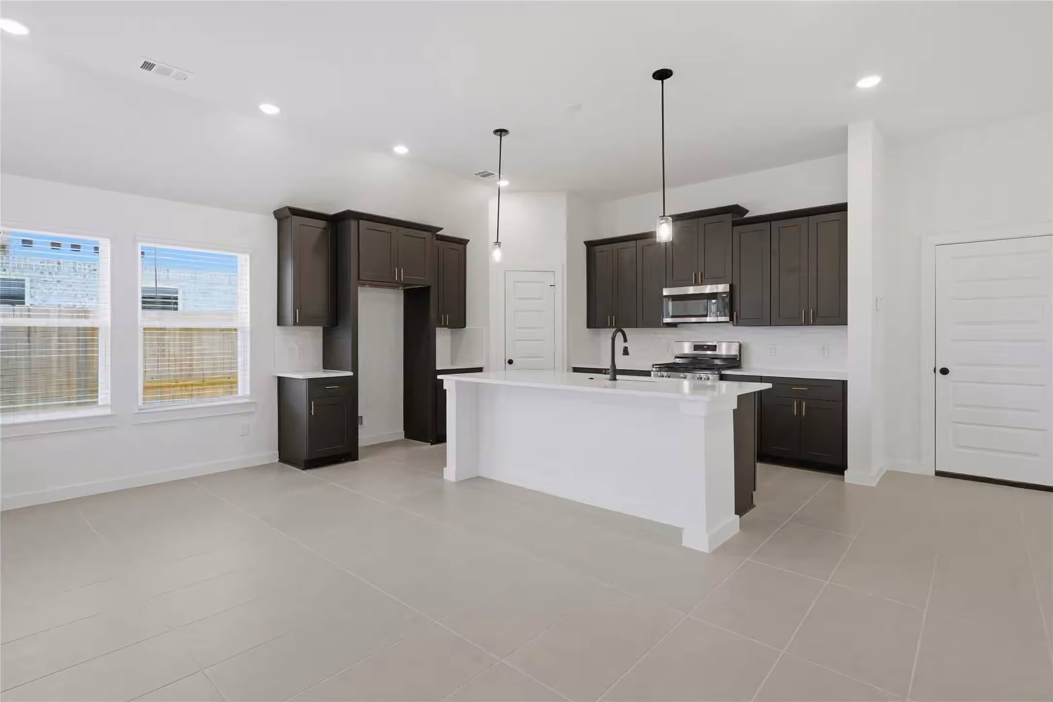 Photo 2 of 3506 Sago Palm Drive, Manvel, TX