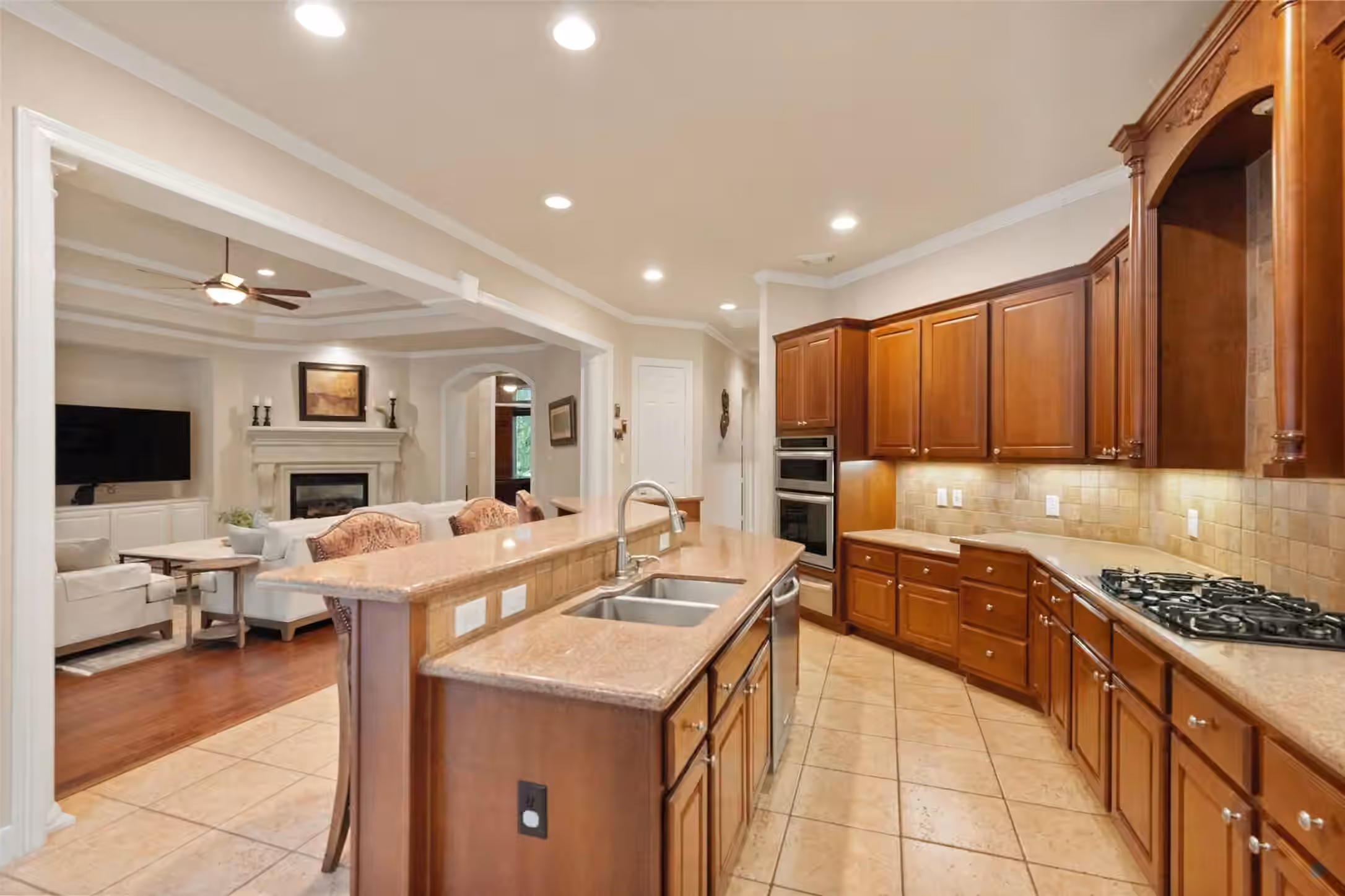 Photo 5 of 1911 Mountain Aspen Lane, Houston, TX