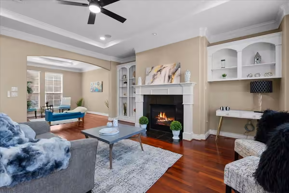 Photo of 5624 Dolores St, Houston, TX 77057