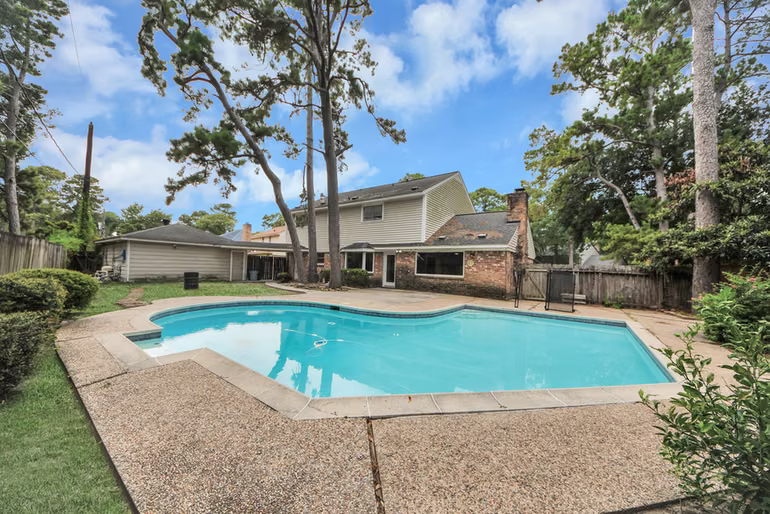 Photo of 5807 Foresthaven Drive, Houston, TX 77066