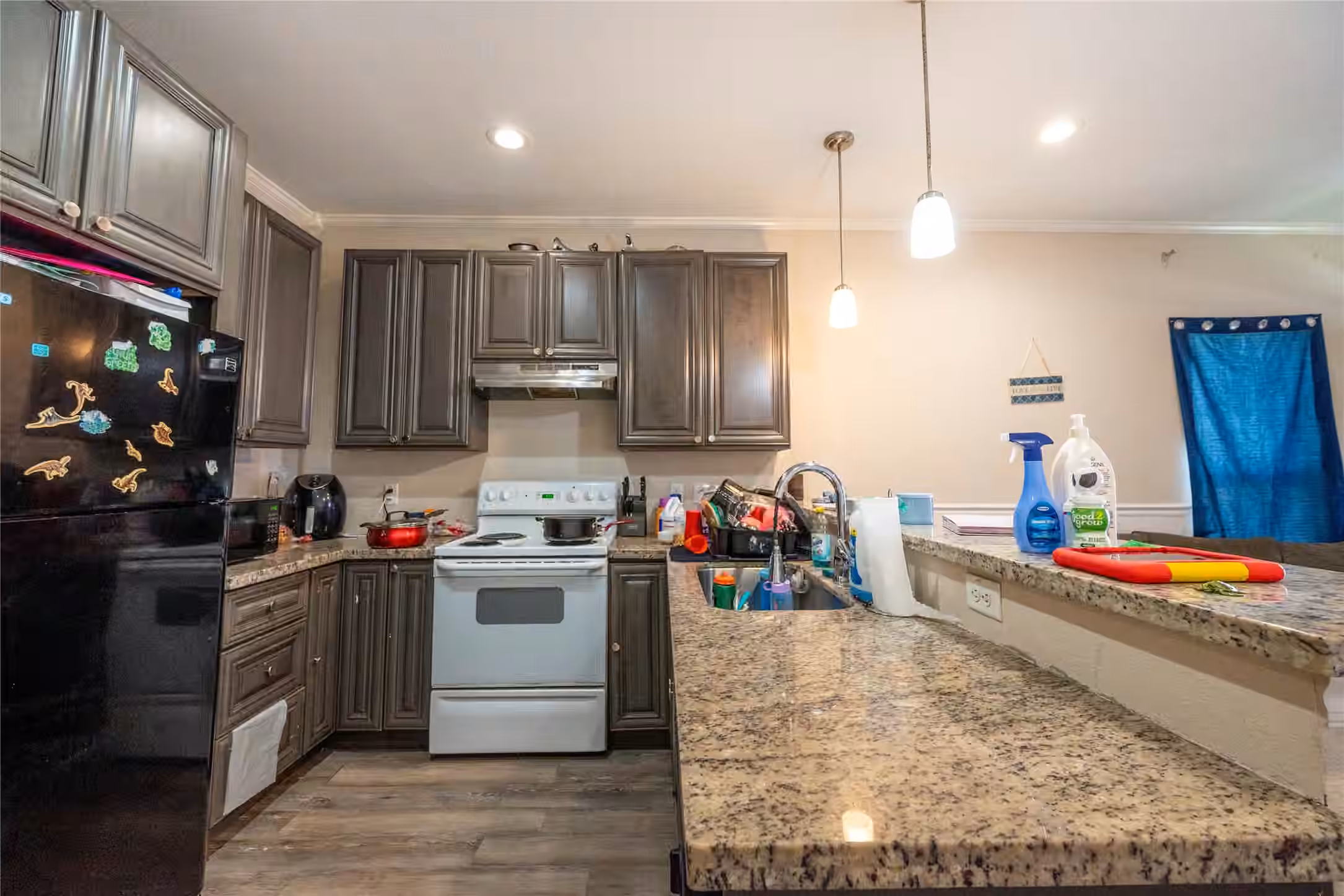 Photo 3 of 915 Moody Avenue, Galveston, TX