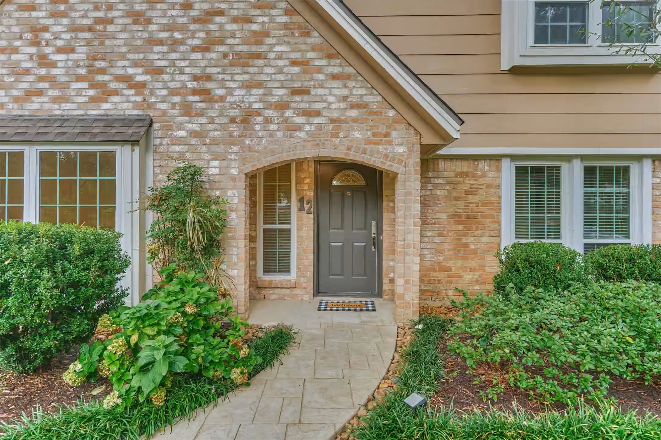 Photo 4 of 12 Thimbleberry Court, The Woodlands, TX