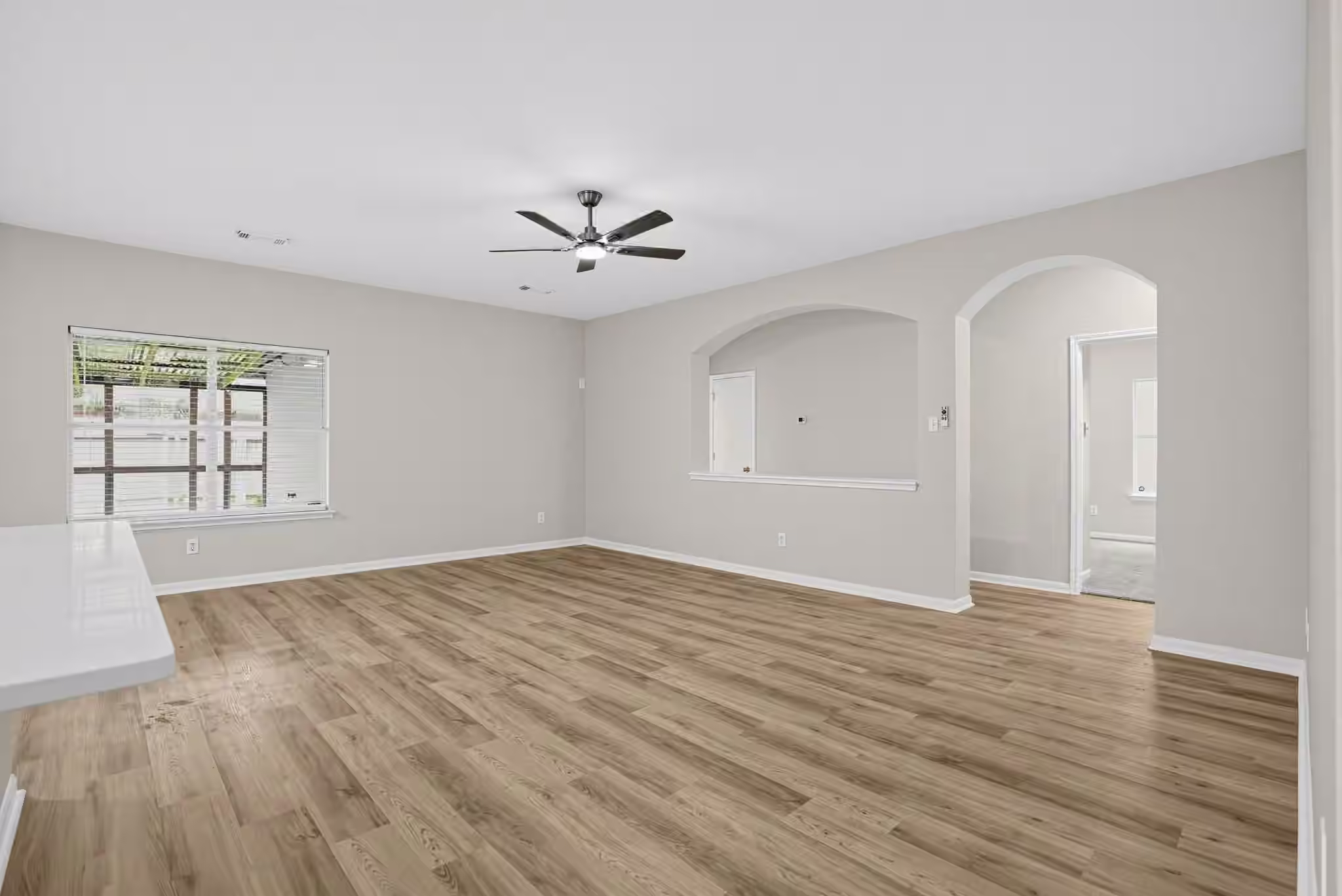 Photo 3 of 1318 Chalk Rock Drive, Houston, TX