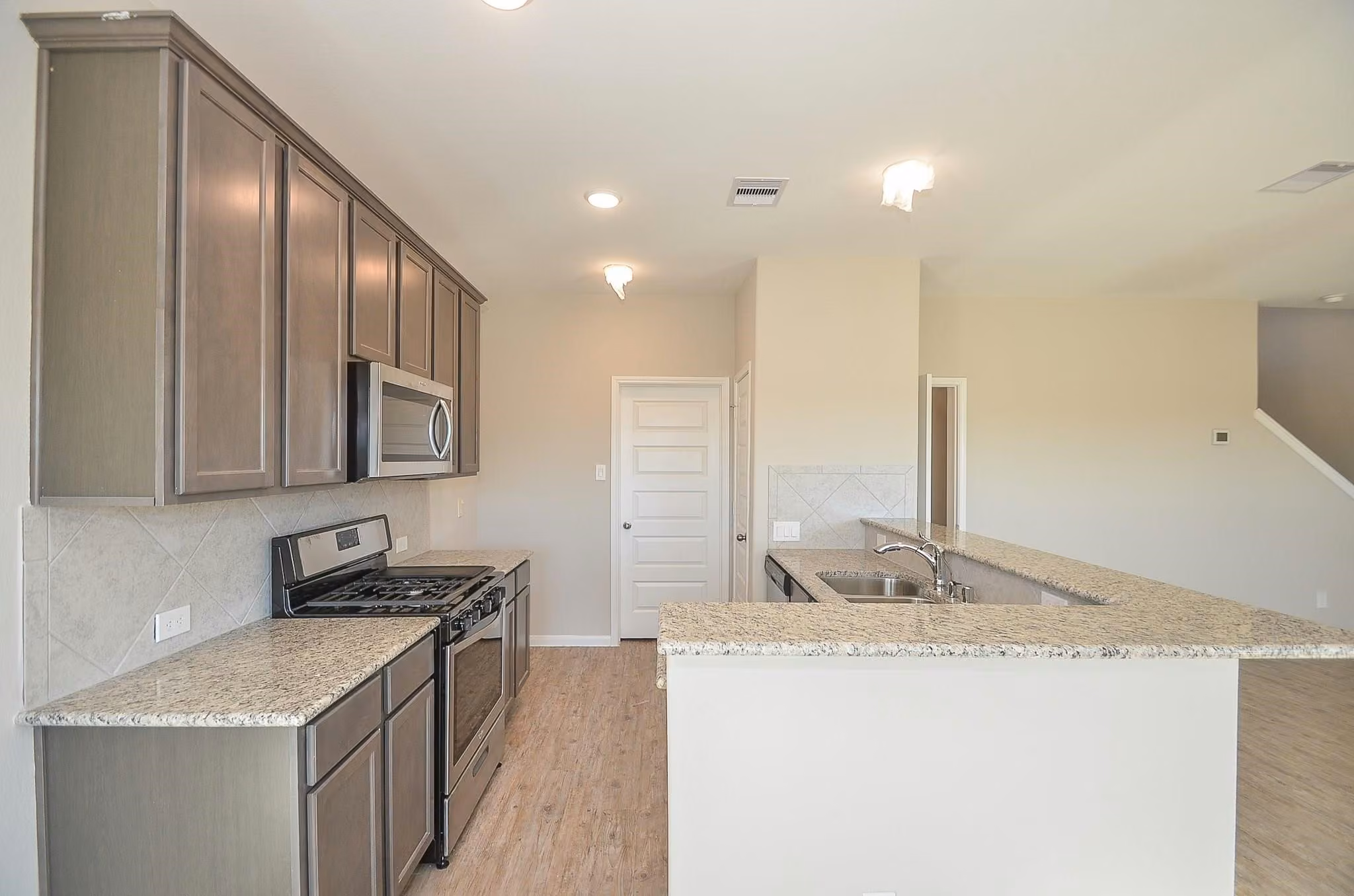 Photo 4 of 3831 Moreland Branch Lane, Katy, TX