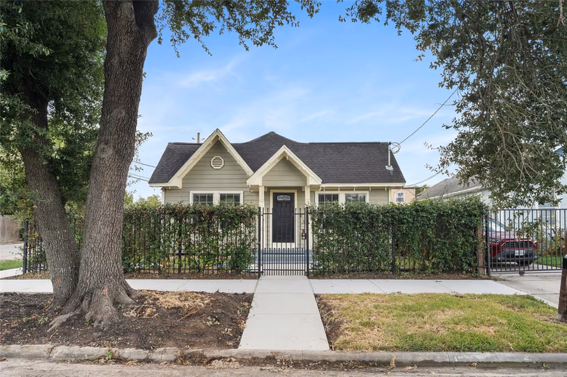 Photo of 5256 Leeland Street, Houston, TX