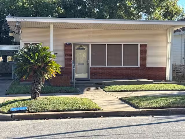 Photo of 3905 Avenue R, Galveston, TX 77550