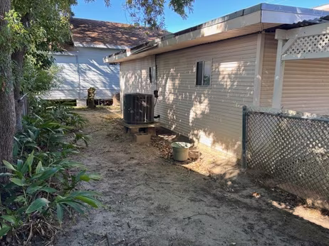 Photo 3 of 3905 Avenue R, Galveston, TX