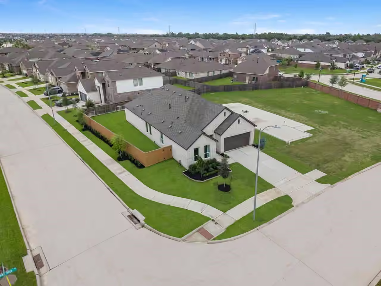 Photo 4 of 27210 Henley Ridge Drive, Katy, TX