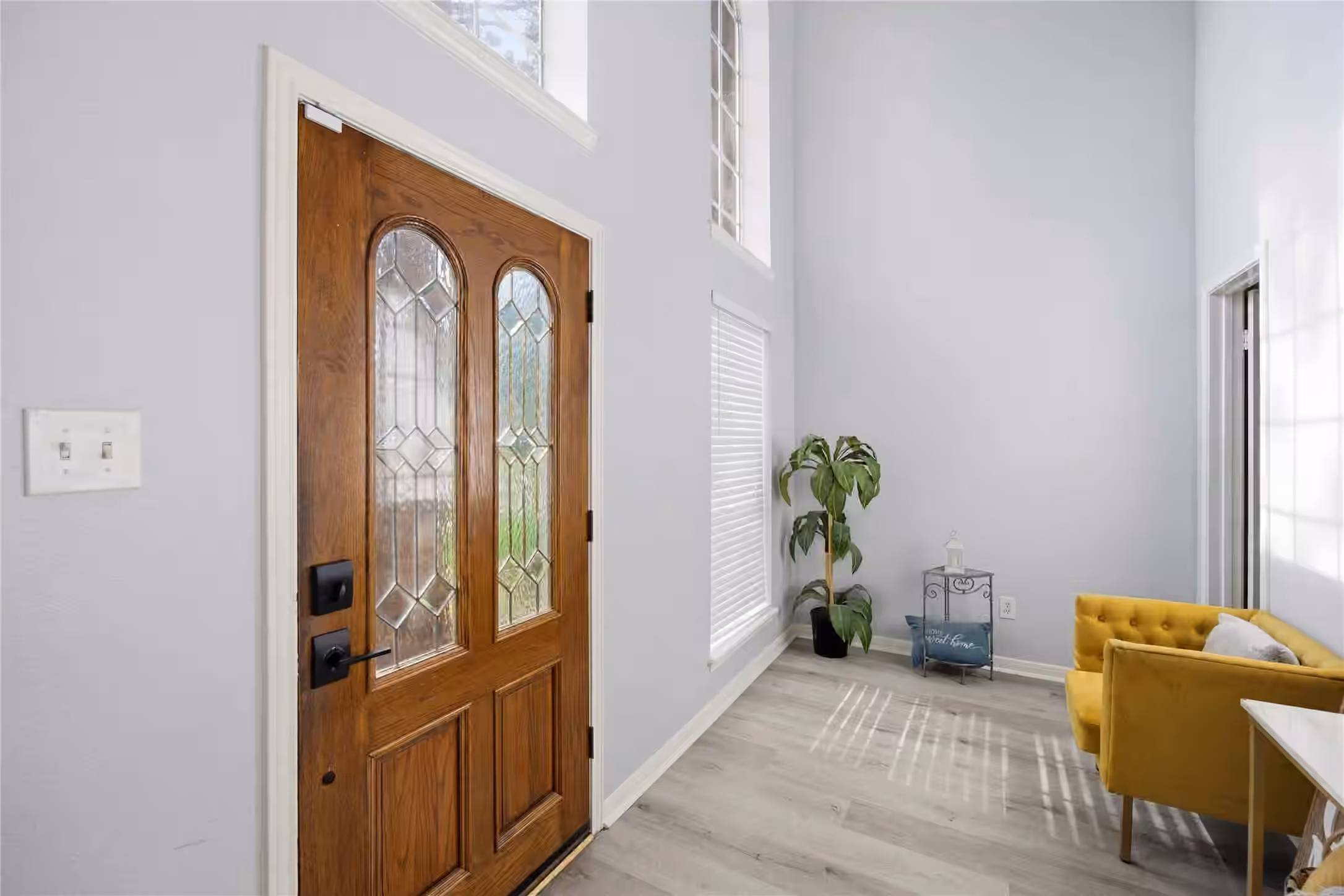 Photo 2 of 7315 Starbridge Drive, Houston, TX