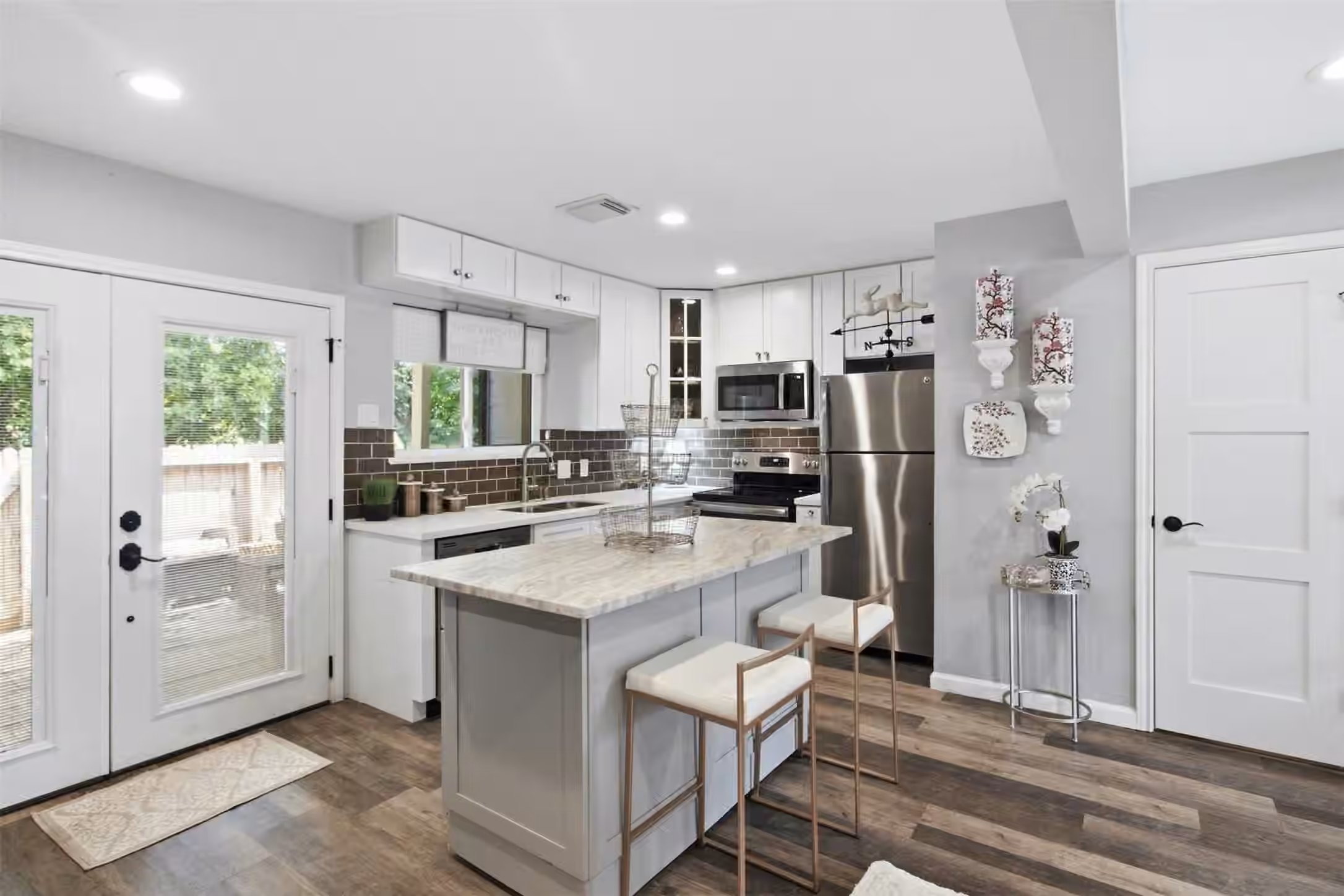 Photo 6 of 772 Worthshire Street 3, Houston, TX