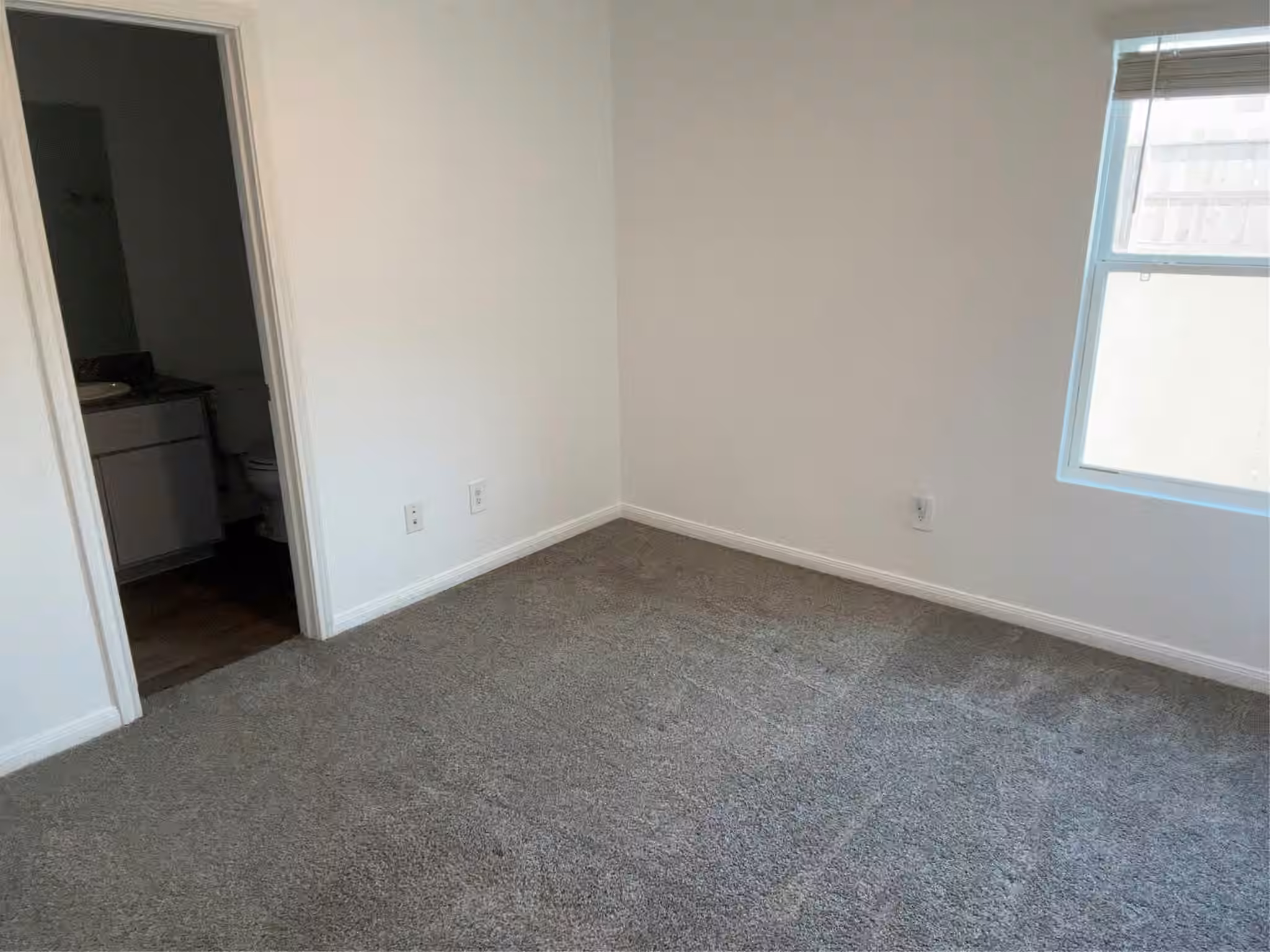 Photo 5 of 16411 Valerie Marie Place, Conroe, TX