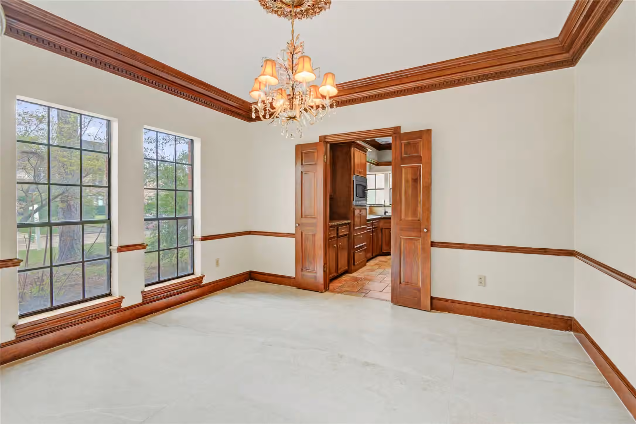 Photo 7 of 8412 Hidden Trail Lane, Spring, TX