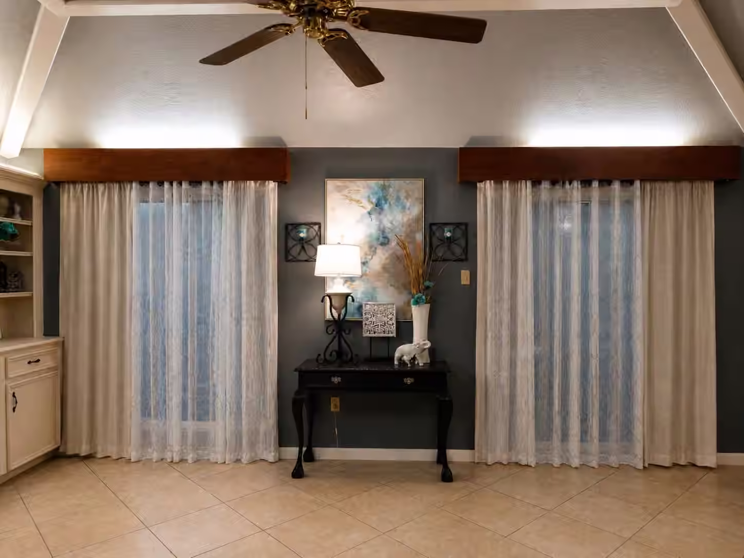 Photo 4 of 12027 Paradise Valley Drive, Houston, TX