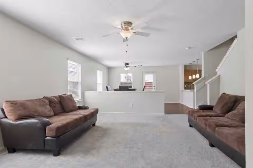 Photo 5 of 2702 Skyview Knoll Court, Houston, TX