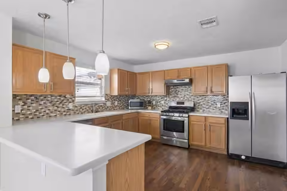 Photo 7 of 2702 Skyview Knoll Court, Houston, TX