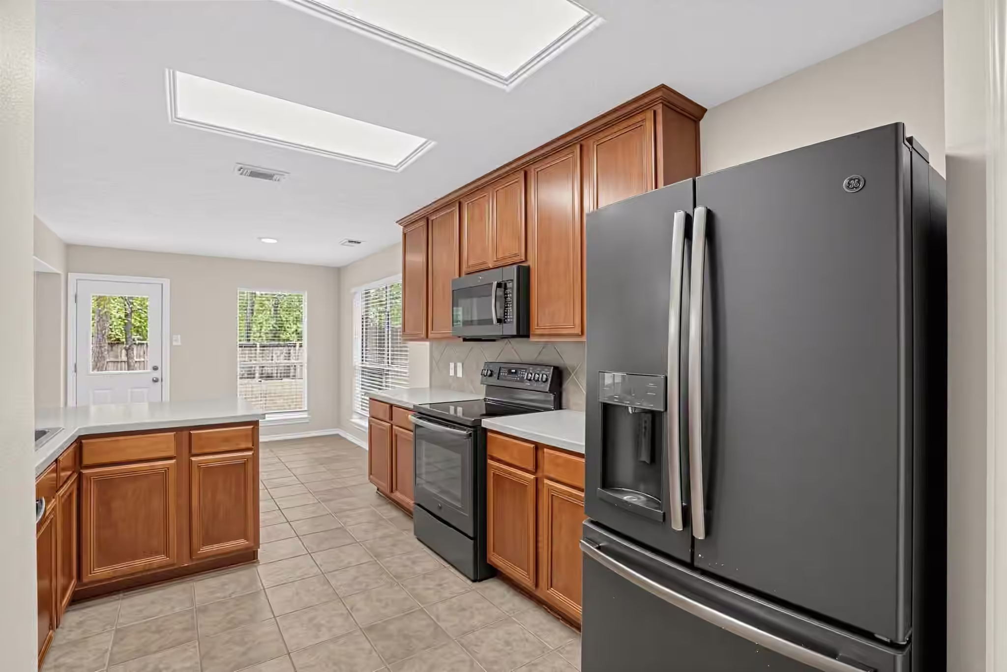 Photo 6 of 17826 Yukon Pass Drive, Humble, TX