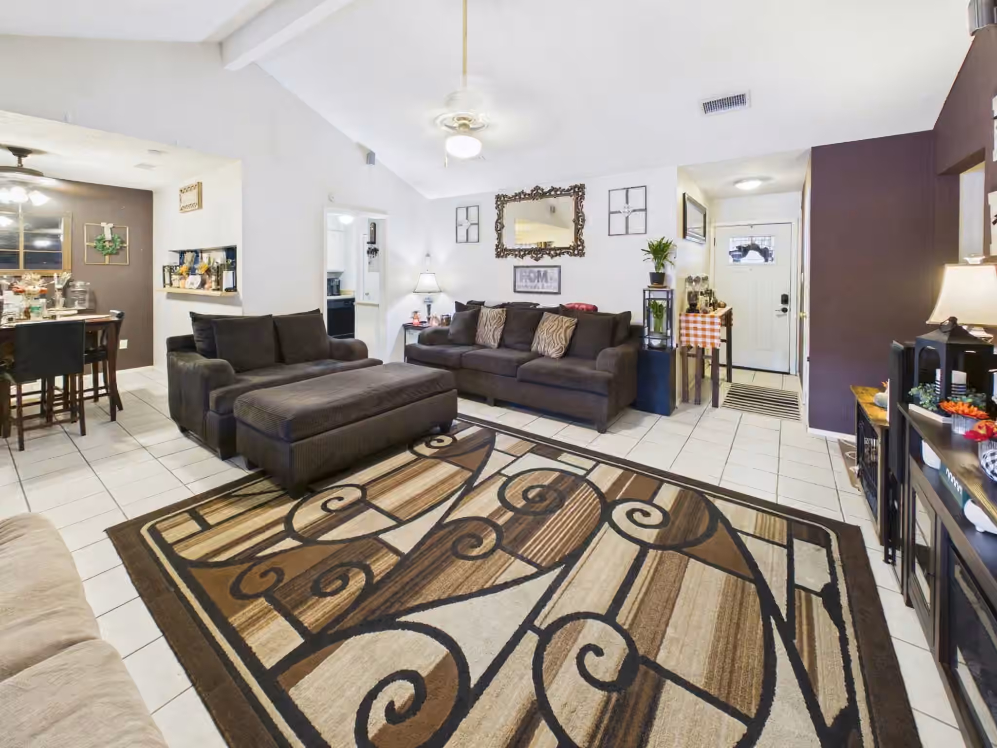 Photo 6 of 5807 Walnutgate Drive, Spring, TX