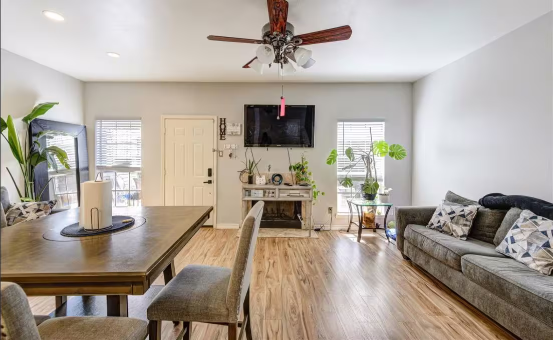 Photo 2 of 3800 Tanglewilde Street 803, Houston, TX