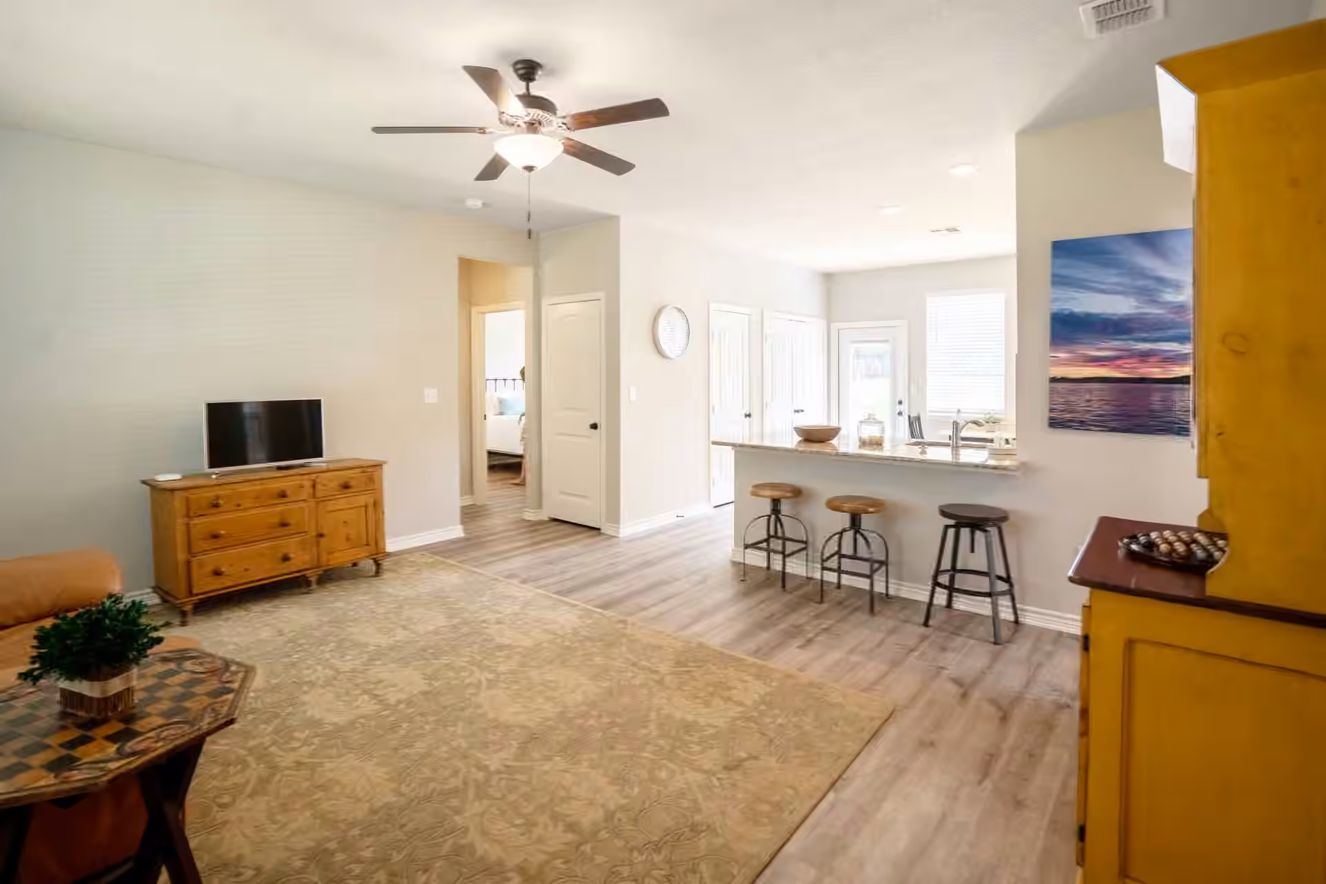 Photo 4 of 1013 Cottonwood Bend Lane, Waller, TX