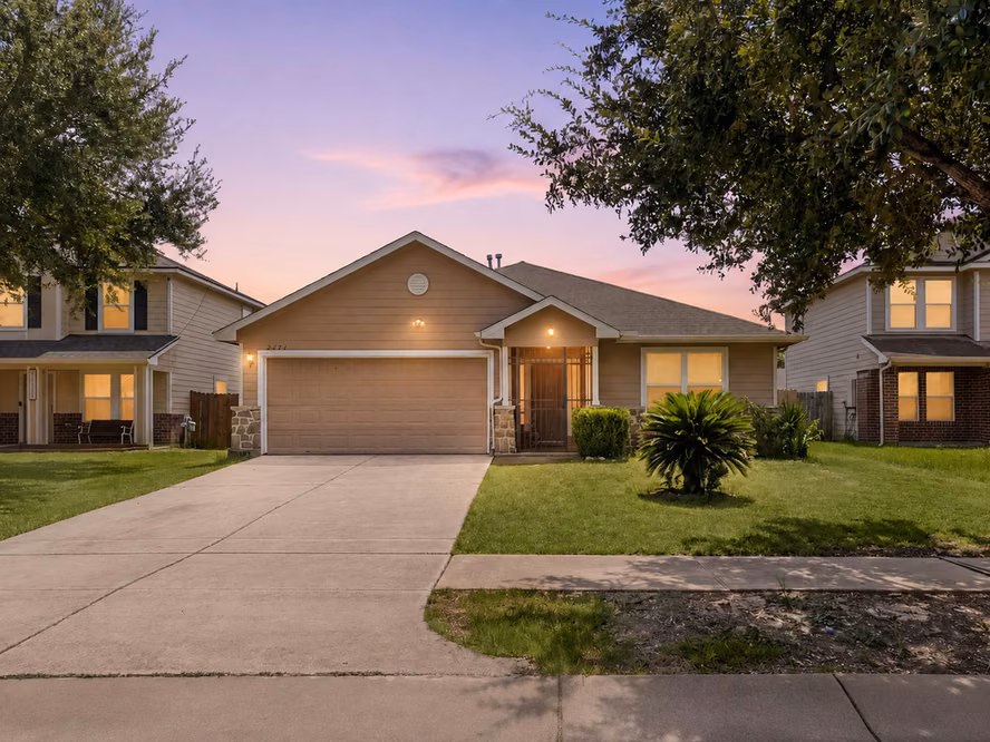 Photo of 2631 Steelhead Drive, Houston, TX 77045