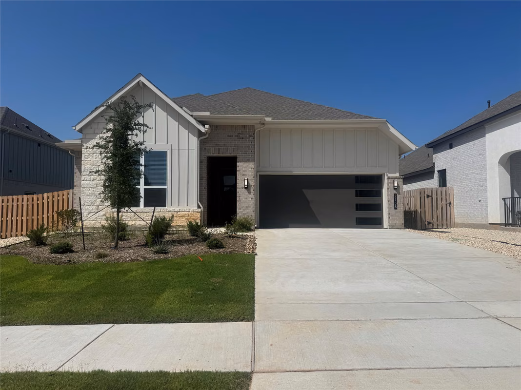 Photo of 2158 Stillhouse Drive, Montgomery, TX 77316